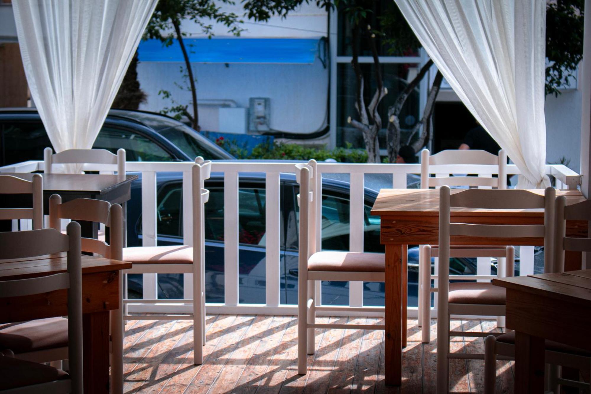 Hotel Fron ซารานเดอ ภายนอก รูปภาพ